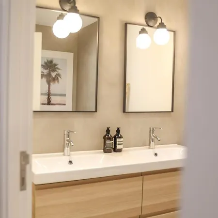 32 L Sport Court & Pool L Shellter Sainte-Maxime