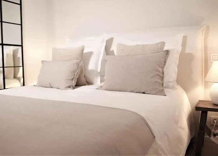 Villa 32 L Sport Court & Pool L Shellter *