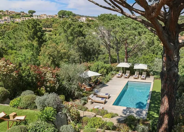 32 L Sport Court & Pool L Shellter * Sainte-Maxime