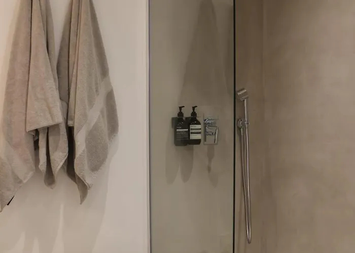 Βίλα 32 L Sport Court & Pool L Shellter *